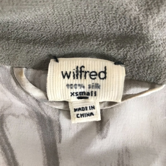 ARITZIA WILFRED 100% SILK KIMONO MARBLE PRINT GREY - Picture 6 of 7